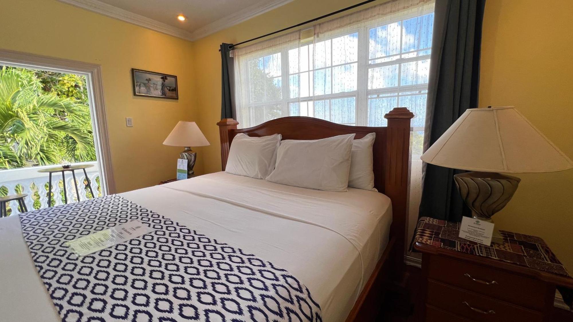 All Nations Guest House ปอร์ตอันโตนิโอ ภายนอก รูปภาพ