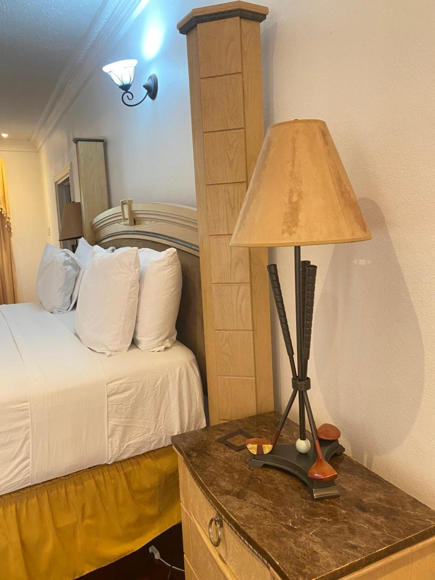 All Nations Guest House ปอร์ตอันโตนิโอ ภายนอก รูปภาพ